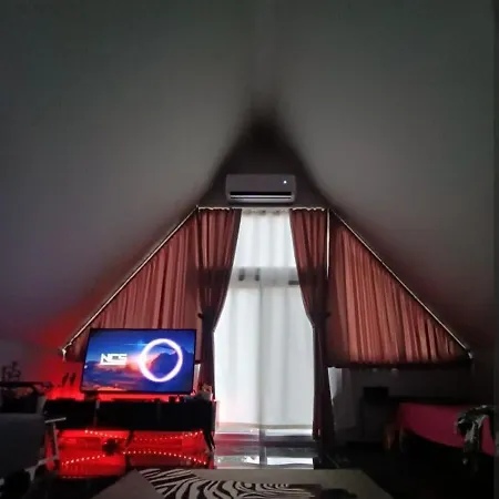 Camli House * 말마리스